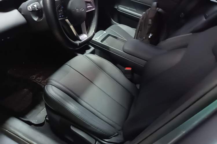 Used BYD e7 2025 Model 520 Smart Travel Edition Left Front Seat