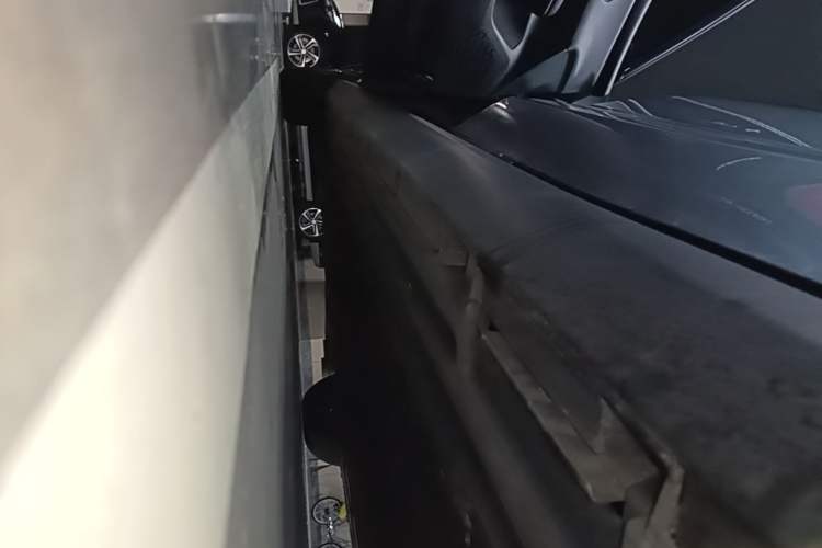Used BYD e7 2025 Model 520 Smart Travel Edition Left Side Sill