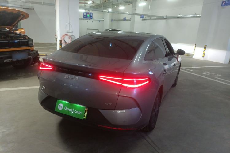 Used BYD e7 2025 Model 520 Smart Travel Edition Rear Right 45 Deg
