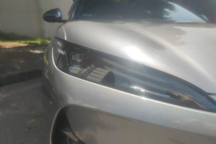 Used BYD e7 2025 Model 520 Smart Mobility Edition Right Front Headlight