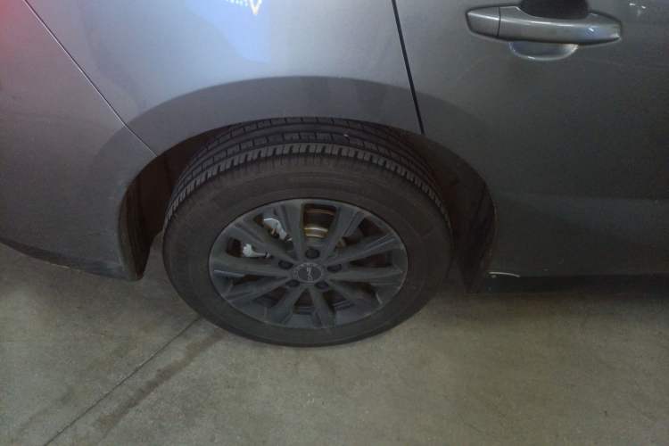 Used BYD e7 2025 Model 520 Smart Travel Edition Right Rear Wheel Hub