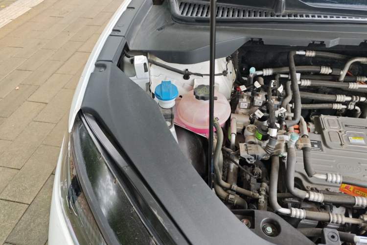 Used BYD e7 2025 Model 520 Smart Mobility Edition Engine Bay Right