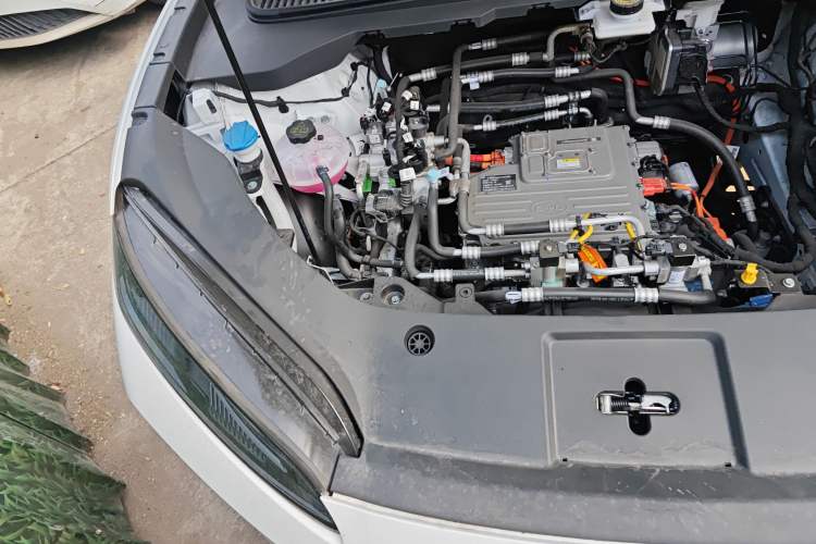 Used BYD e7 2025 Model 520 Smart Mobility Edition Engine Bay Right