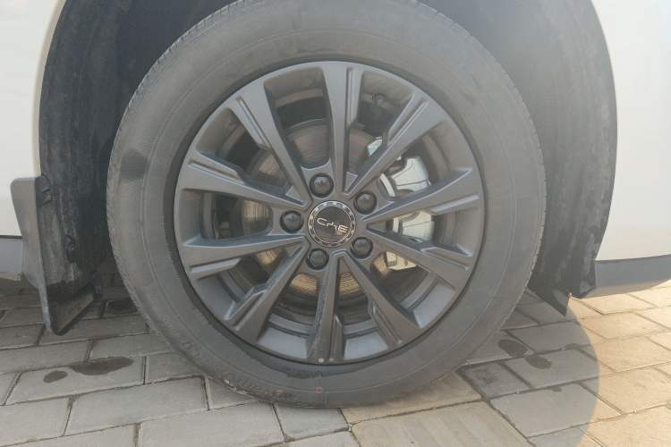 Used BYD e7 2025 Model 520 Smart Travel Edition Exterior 7