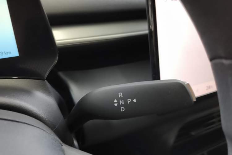 Used BYD e7 2025 Model 520 Smart Travel Edition Gear Lever