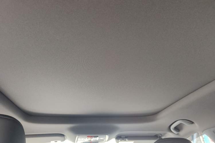 Used BYD e7 2025 Model 520 Smart Travel Edition Headliner