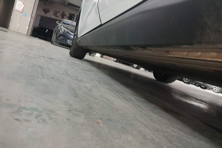Used BYD e7 2025 Model 450 Smart Mobility Edition Left Side Sill