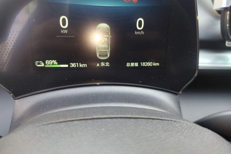 Used BYD e7 2025 Model 520 Smart Mobility Edition Odometer Close Up