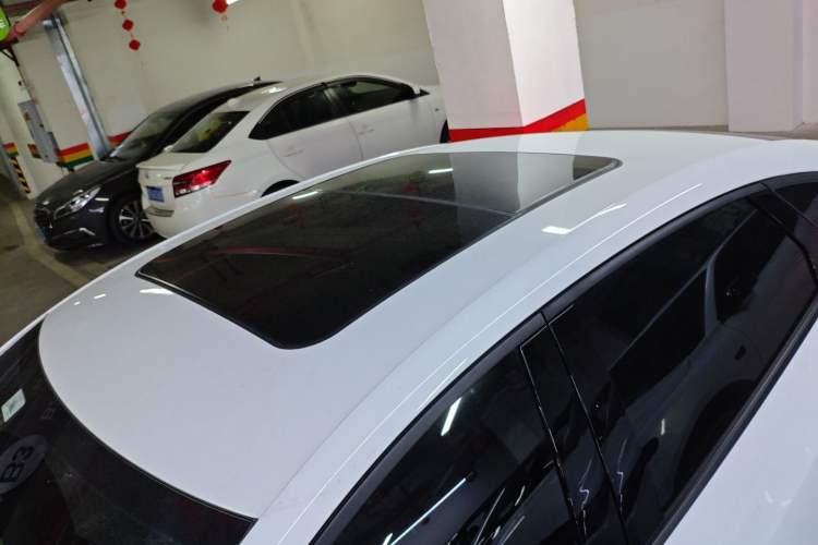 Used BYD e7 2025 Model 520 Smart Mobility Edition Roof