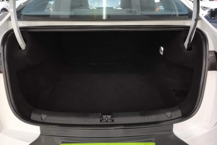 Used BYD e7 2025 Model 520 Smart Travel Edition Trunk