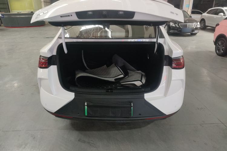 Used BYD e7 2025 Model 450 Smart Mobility Edition Trunk