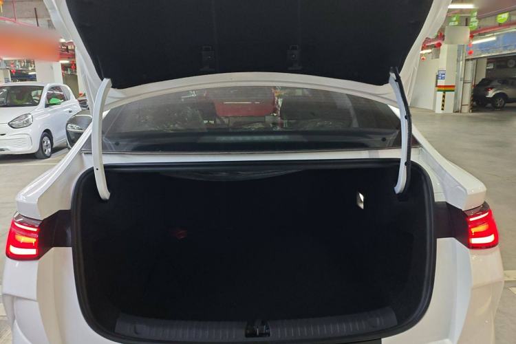Used BYD e7 2025 Model 520 Smart Mobility Edition Trunk
