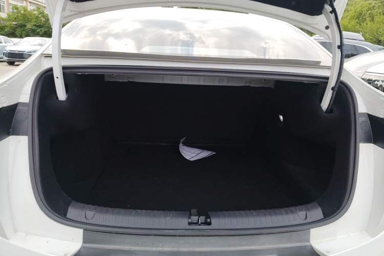 Used BYD e7 2025 Model 520 Smart Travel Edition Trunk