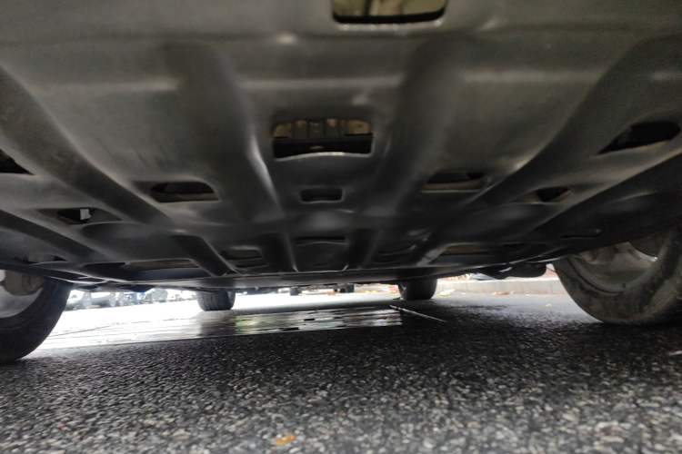 Used BYD e9 2021 Business Edition Chassis Rear