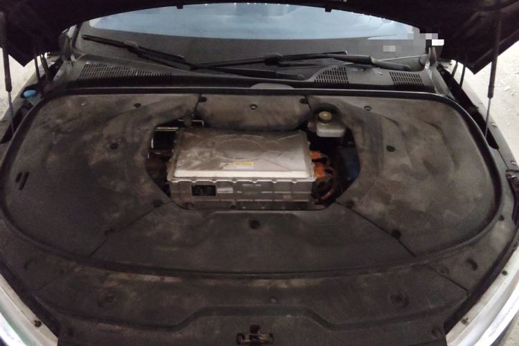 Used BYD e9 2021 Business Edition Engine Bay