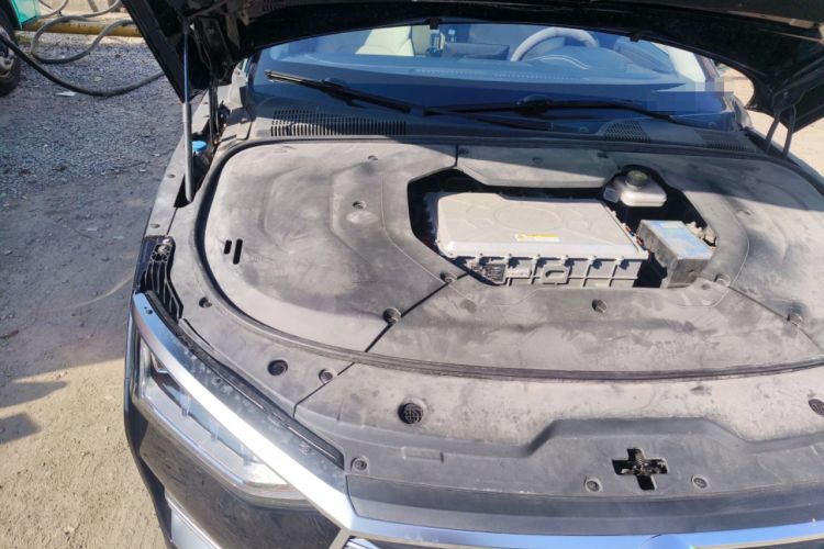 Used BYD e9 2021 Business Edition Engine Bay Right