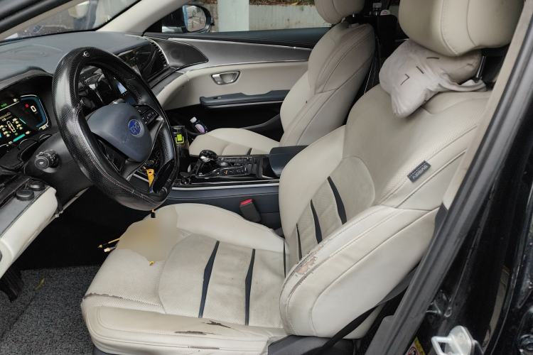 Used BYD e9 2021 Business Edition Left Front Seat