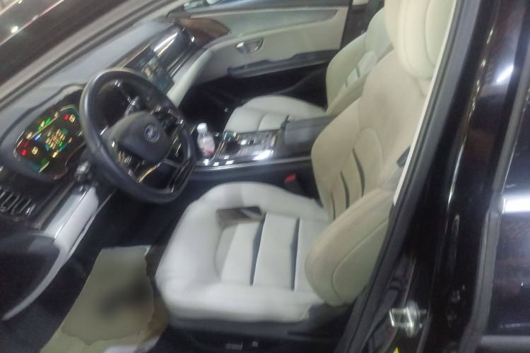 Used BYD e9 2021 Business Edition Left Front Seat