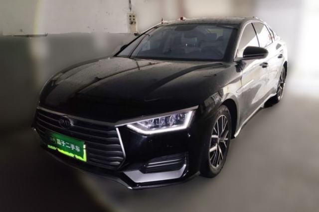 Used BYD e9 2021 Business Edition