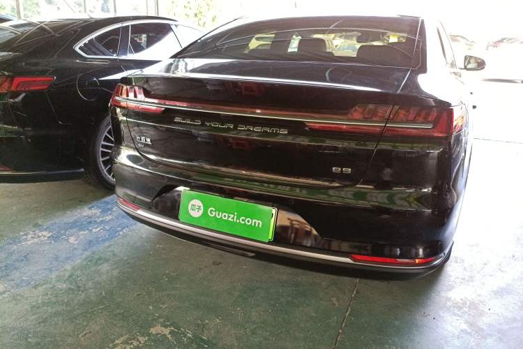 Used BYD e9 2021 Business Edition Rear