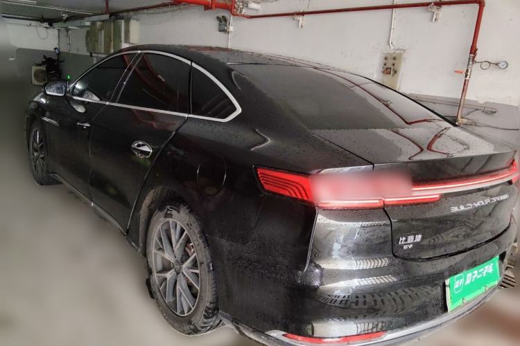 Used BYD e9 2021 Business Edition Rear Left 45 Deg