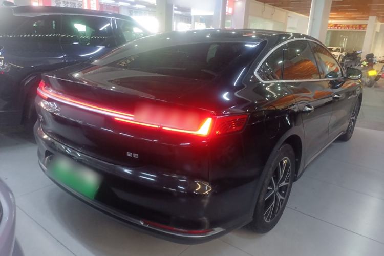 Used BYD e9 2021 Business Edition Rear Right 45 Deg