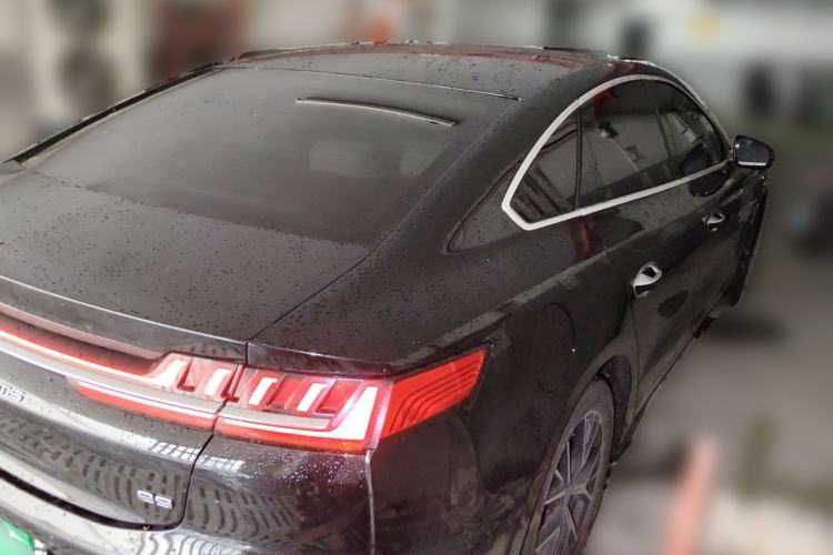 Used BYD e9 2021 Business Edition Rear Right 45 Deg