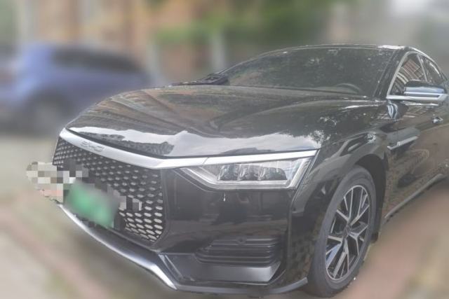 Used BYD e9 2022 Business Edition