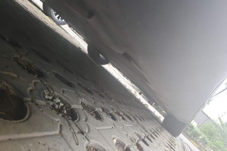 Used BYD e9 2022 Business Edition Chassis Rear Right