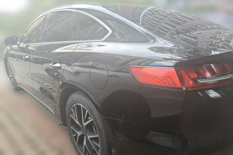 Used BYD e9 2022 Business Edition Rear Left 45 Deg