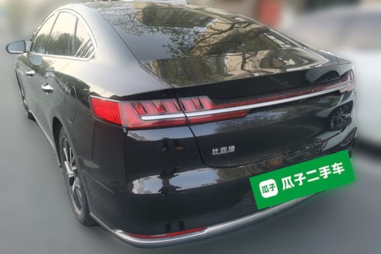 Used BYD e9 2022 Business Edition Rear Left 45 Deg