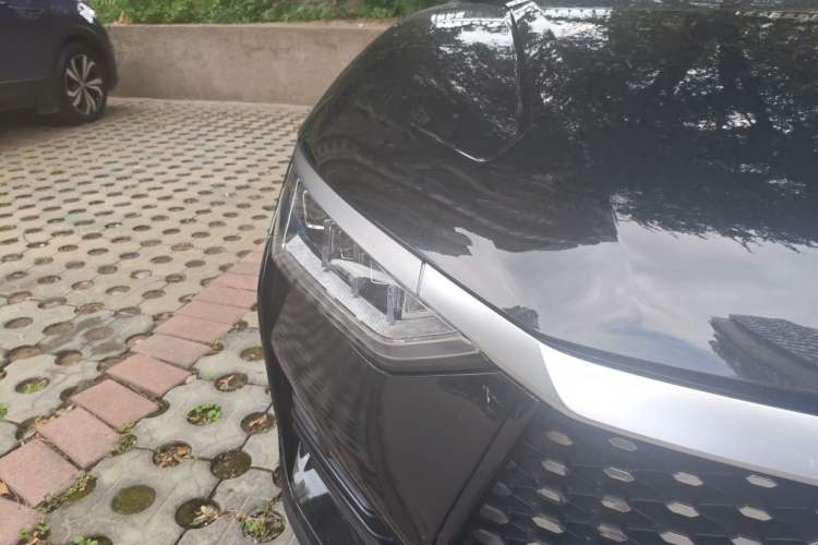 Used BYD e9 2022 Business Edition Right Front Headlight