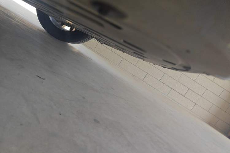 Used BYD e9 2025 Model 506 Luxury Version Chassis Rear Left
