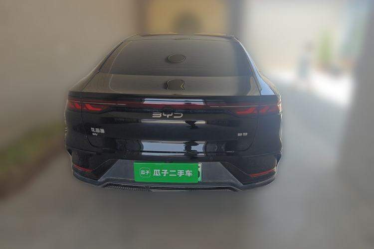 Used BYD e9 2025 Model 506 Luxury Version Rear