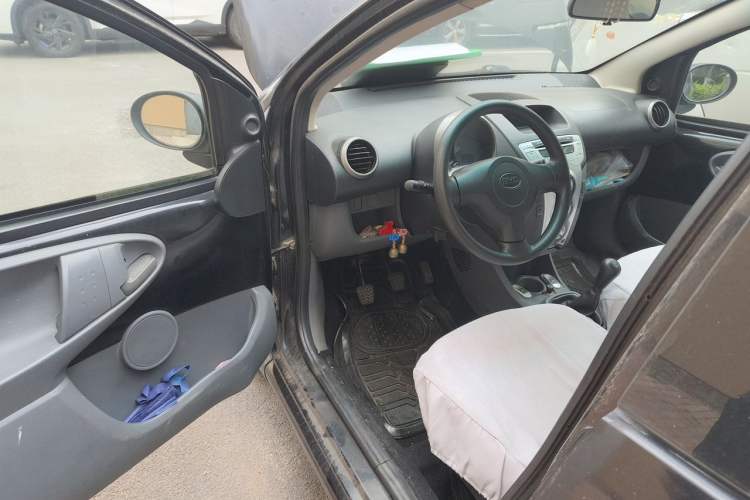 Used BYD F0 2009 Patriot Edition 1.0L Practical Model Driver Seat