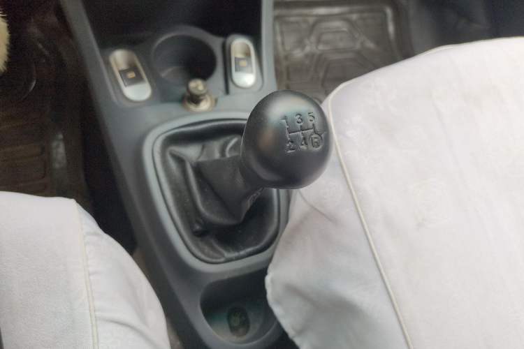 Used BYD F0 2009 Patriot Edition 1.0L Practical Model Gear Lever