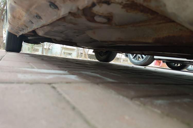Used BYD F0 2010 Shangkui Patriotic Edition 1.0L XuanKu Model Chassis Front Right