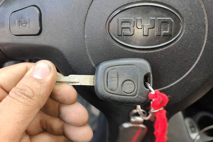 Used BYD F0 2010 Shangkui Patriotic Edition 1.0L XuanKu Model Vehicle Key