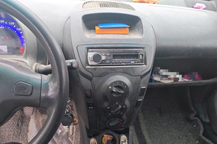 Used BYD F0 2010 Shangkui Patriotic Edition 1.0L Yuexue Model Audio And AC Panel