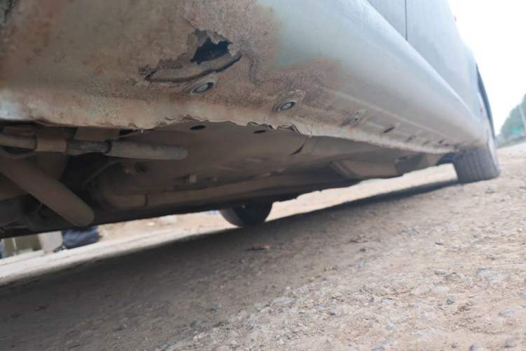 Used BYD F0 2010 Shangkui Patriotic Edition 1.0L Yuexue Model Chassis Rear Right
