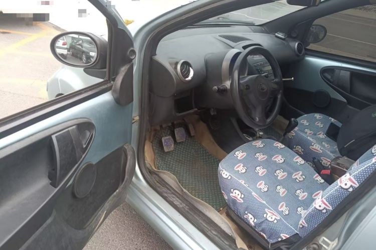 Used BYD F0 2010 Shangkui Patriotic Edition 1.0L XuanKu Model Driver Seat