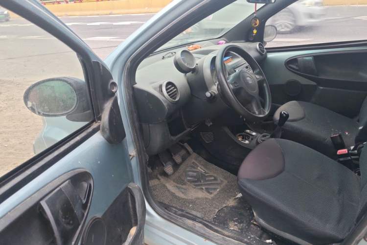 Used BYD F0 2010 Shangkui Patriotic Edition 1.0L Yuexue Model Driver Seat