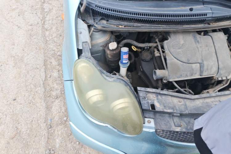 Used BYD F0 2010 Shangkui Patriotic Edition 1.0L Yuexue Model Engine Bay Right