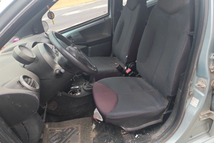 Used BYD F0 2010 Shangkui Patriotic Edition 1.0L Yuexue Model Left Front Seat