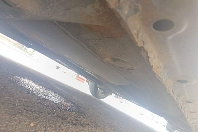 Used BYD F0 2011 Shangku Edition 1.0L XuanKu Model Chassis Front Left