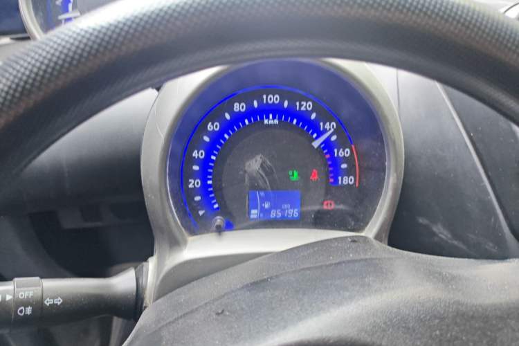 Used BYD F0 2011 Shangku Edition 1.0L XuanKu Model Instrument Cluster