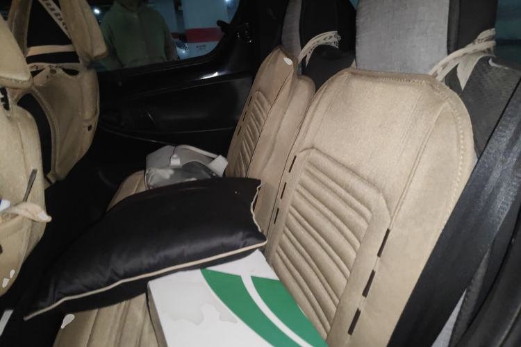 Used BYD F0 2011 Shangku Edition 1.0L XuanKu Model Left Rear Seat