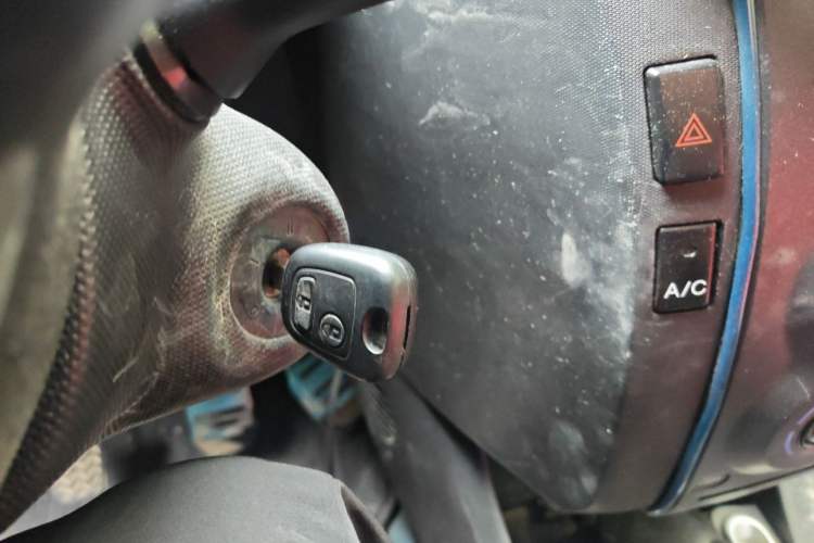 Used BYD F0 2011 Shangku Edition 1.0L XuanKu Model Vehicle Key