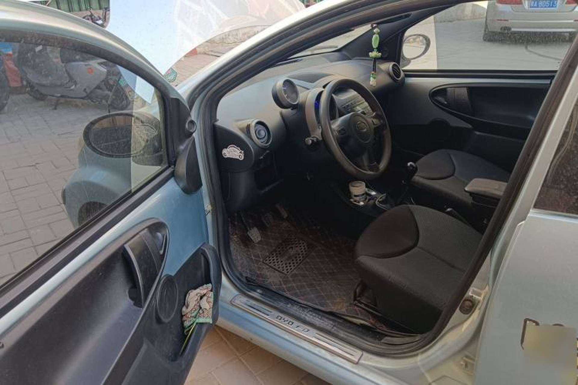 Used BYD F0 2011 Shangku Edition 1.0L XuanKu Model Driver Seat