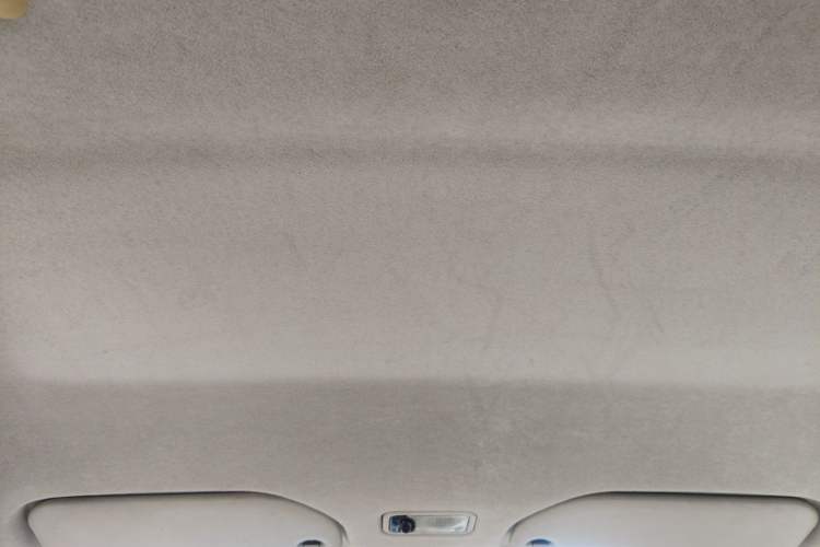 Used BYD F0 2011 Shangku Edition 1.0L XuanKu Model Headliner